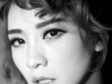 柳巖內(nèi)衣寫真誘惑撩人