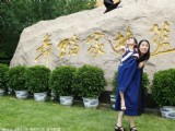 北京舞蹈學院女碩士帶女兒拍畢業(yè)照