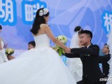 西安一大學(xué)博士生集體婚禮